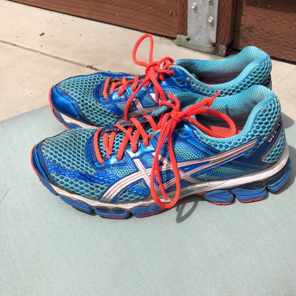 asics slippers price